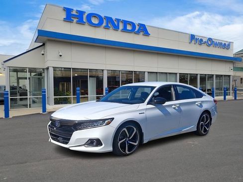 Used 2022 Honda Accord Sport image 1