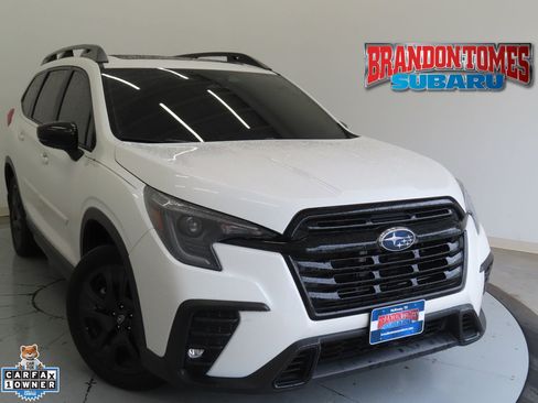 Certified 2025 Subaru Ascent Onyx Edition AWD/4WD image 1