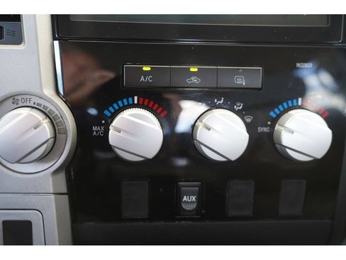 Used 2009 Toyota Tundra 4x4 Double Cab image 19