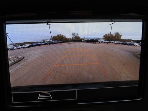 Certified 2022 Chevrolet Traverse LS image 31