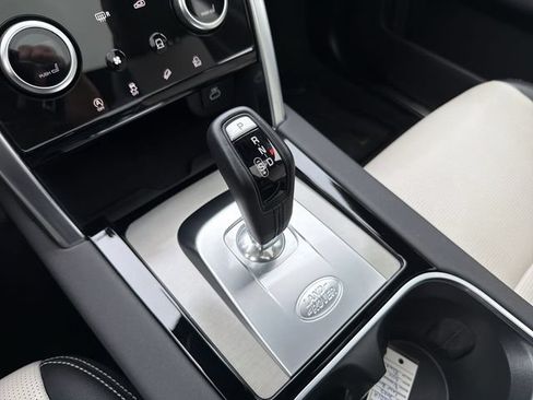 Used 2022 Land Rover Discovery Sport S R-Dynamic AWD/4WD image 22