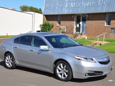 Used 2012 Acura TL w/ Technology Package FWD image 4