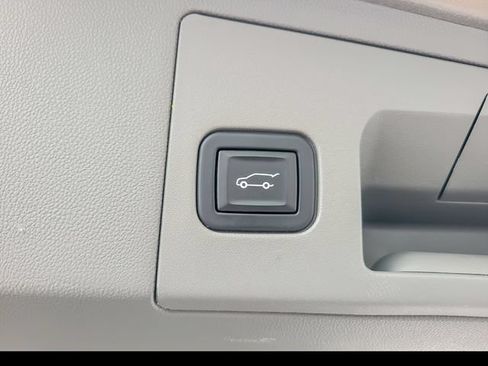 Certified 2023 Cadillac XT5 Premium Luxury AWD/4WD image 29