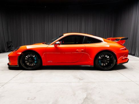 Used 2018 Porsche 911 GT3 image 10