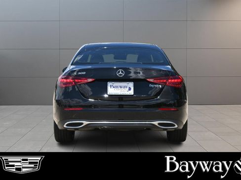 Used 2025 Mercedes-Benz C 300 Sedan image 7