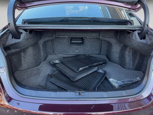 Used 2018 Toyota Avalon XLE image 14