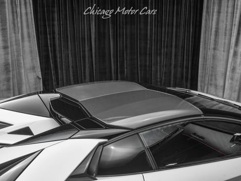 Used 2016 Lamborghini Aventador LP 750-4 Superveloce AWD/4WD image 53