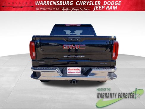 Used 2025 GMC Sierra 1500 SLT image 5