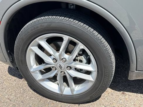 Used 2025 Dodge Durango GT AWD/4WD image 18