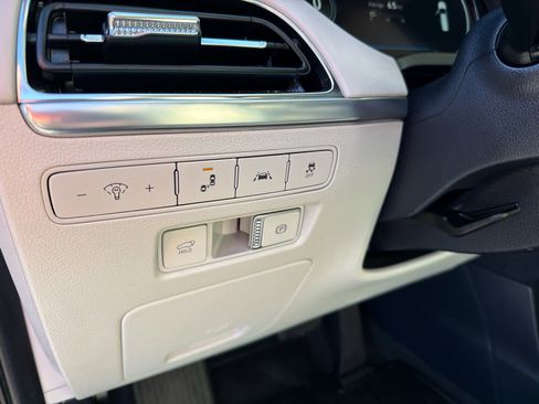 Used 2021 Hyundai Palisade Calligraphy w/ Winter Package image 29