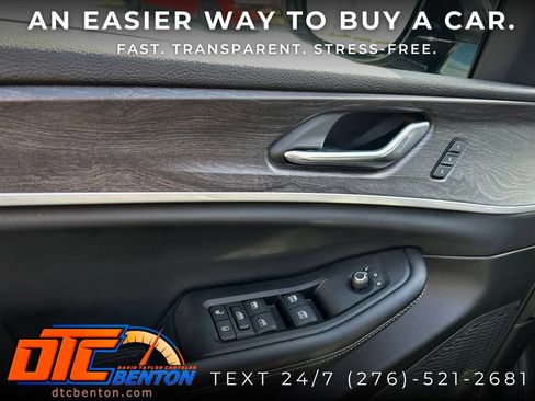 Used 2025 Jeep Grand Cherokee L Limited w/ Luxury Tech Group II AWD/4WD image 12