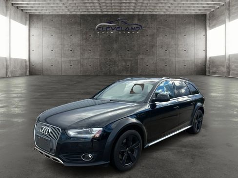 Used 2015 Audi A4 Premium Plus w/ Technology Package image 8