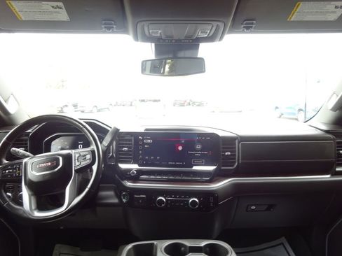 Certified 2024 GMC Sierra 2500 SLT AWD/4WD image 28