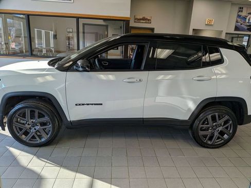 New 2026 Jeep Compass Limited image 2