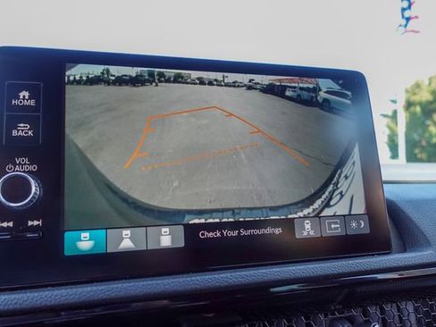 Used 2025 Honda CR-V Sport Touring image 17