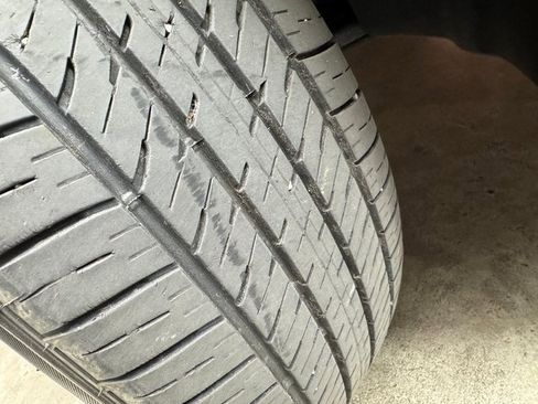 Used 2022 Volkswagen Tiguan S image 30