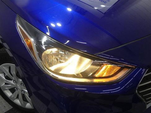 Used 2019 Hyundai Accent SE FWD image 14