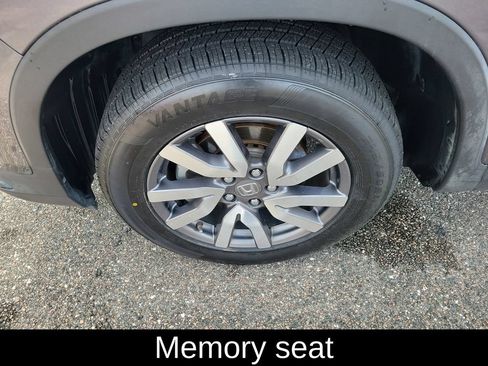 Used 2021 Honda Pilot EX-L image 6