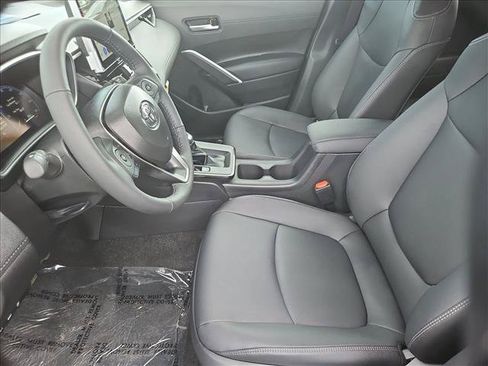 Certified 2026 Toyota Corolla Cross XLE w/ Convenience Package AWD/4WD image 23