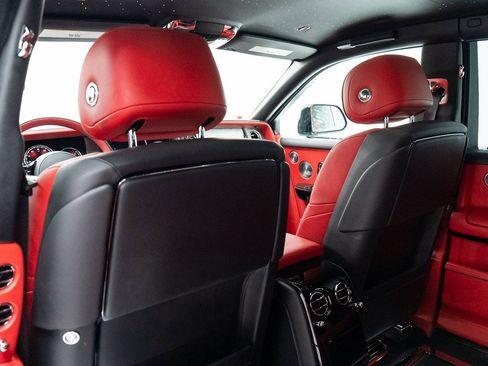 Certified 2024 Rolls-Royce Phantom Sedan w/ The Phantom Package image 24