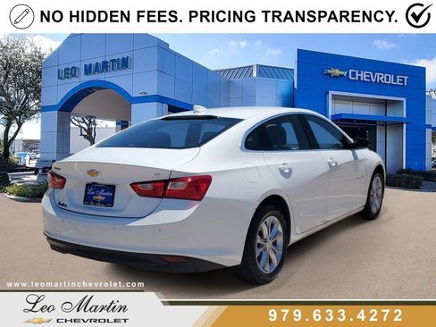 Used 2024 Chevrolet Malibu LT FWD image 3