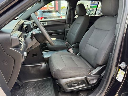 Used 2022 Ford Explorer 4WD Police Interceptor image 3