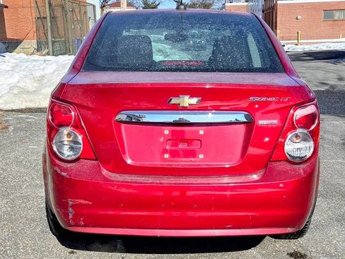 Used 2015 Chevrolet Sonic LT FWD image 7