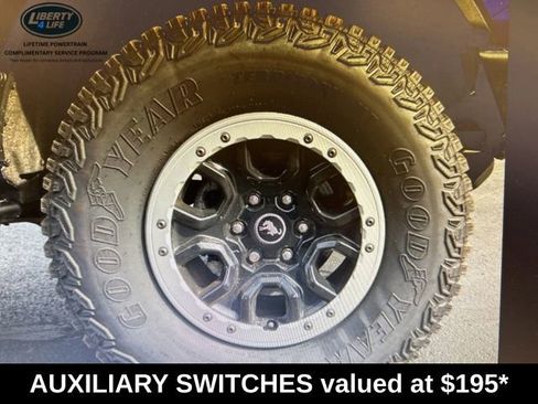 Used 2022 Ford Bronco 4-Door w/ Sasquatch Package AWD/4WD image 7
