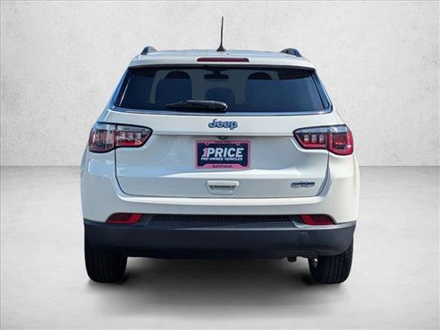 Used 2020 Jeep Compass Latitude image 6