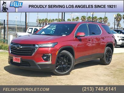Used 2023 Chevrolet Traverse LT
