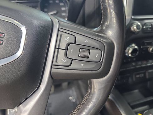Used 2022 GMC Sierra 1500 SLT w/ SLT Premium Package AWD/4WD image 17