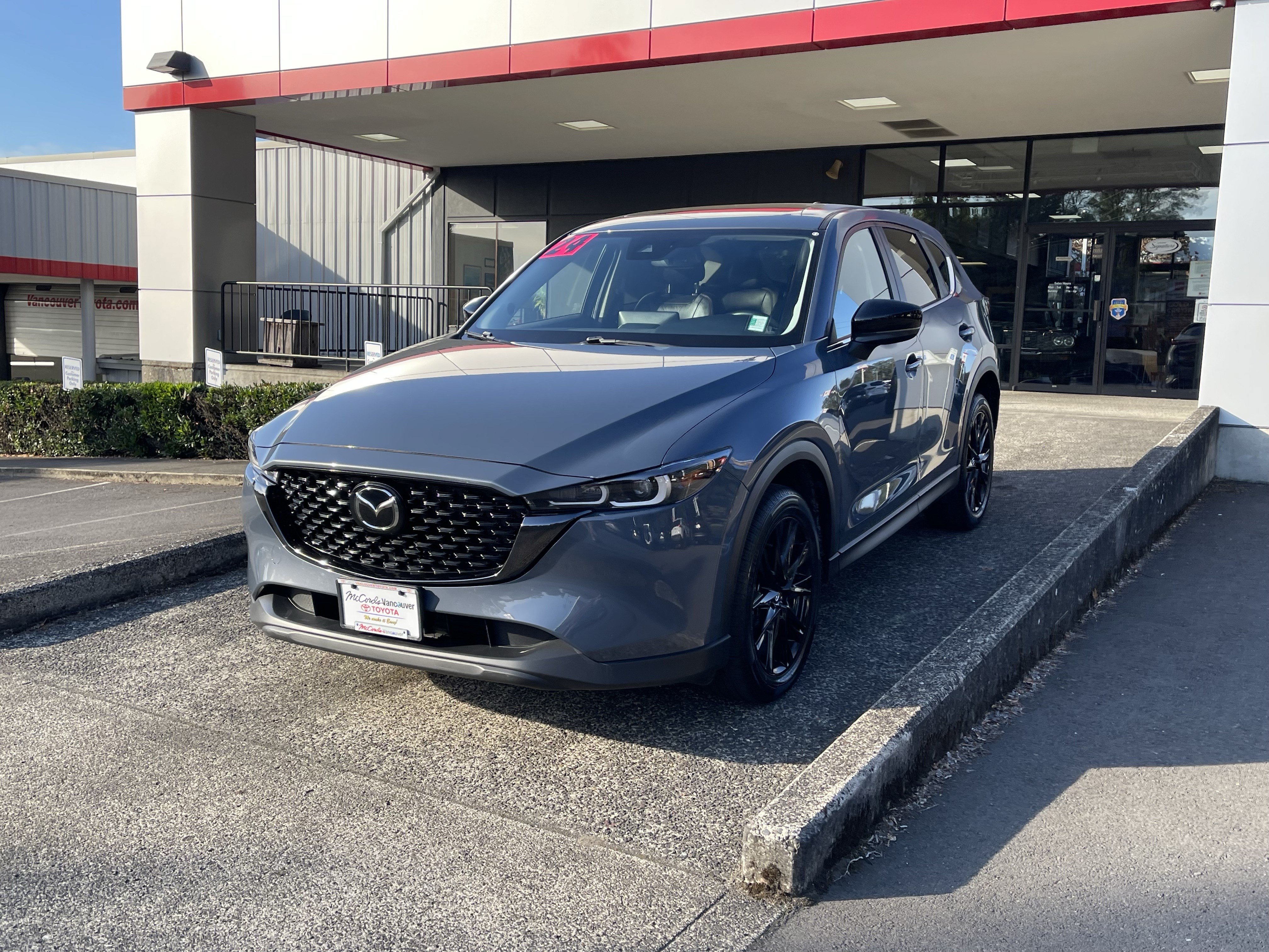 Used 2024 MAZDA CX-5 Carbon Edition AWD/4WD image 3