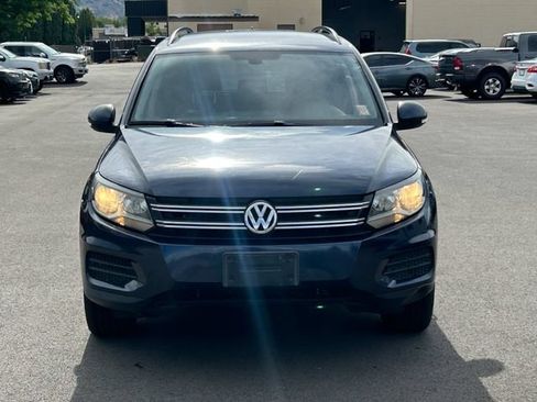 Used 2016 Volkswagen Tiguan S FWD image 9