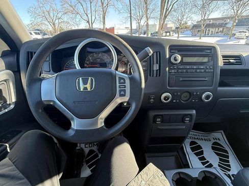 Used 2006 Honda Ridgeline RT image 9