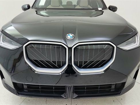 Used 2025 BMW X3 xDrive30i w/ M Sport Package image 8