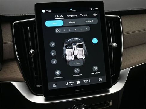 New 2026 Volvo XC90 B6 Plus w/ Protection Package Premier image 26