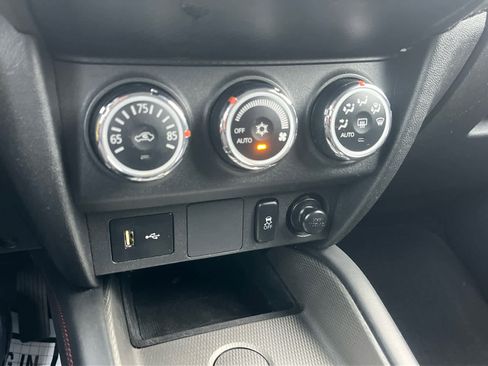 Used 2018 Mitsubishi Outlander Sport ES image 26