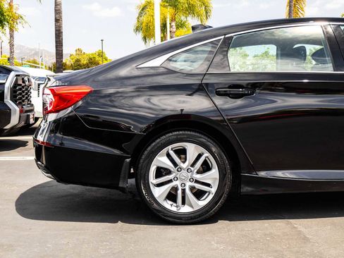 Used 2019 Honda Accord LX image 6