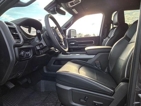 Used 2025 RAM 2500 Laramie image 4