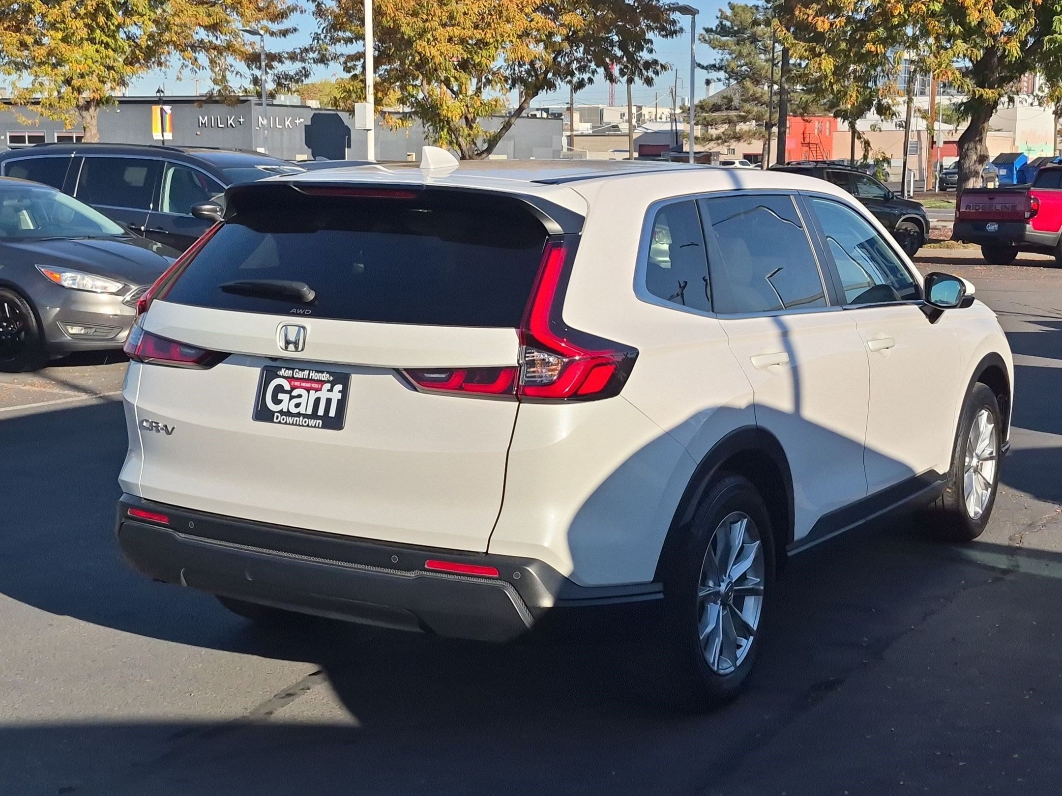 Certified 2025 Honda CR-V EX-L image 3