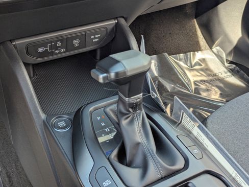 New 2026 Kia K4 FWD image 27