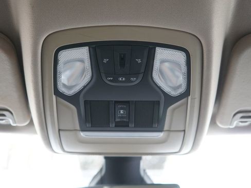 Used 2020 RAM 1500 Big Horn AWD/4WD image 30