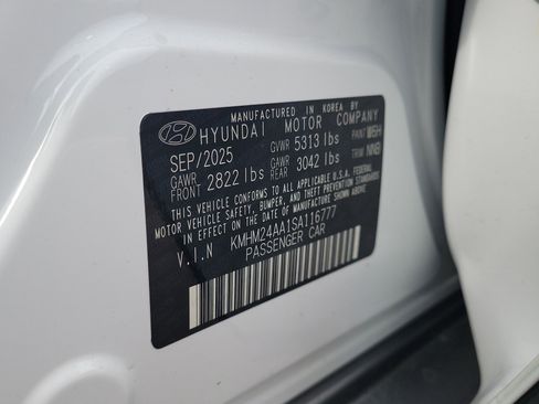 New 2025 Hyundai Ioniq 6 SE image 36