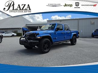 Used 2021 Jeep Gladiator Sport AWD/4WD video 1