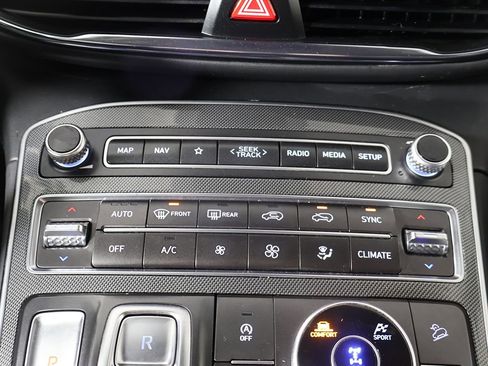 Used 2023 Hyundai Santa Fe SEL w/ Premium Package image 49