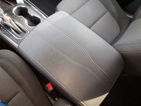 Certified 2023 Chevrolet Traverse LT image 24