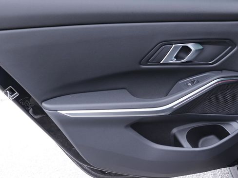 Used 2026 BMW 330i Sedan w/ M Sport Package image 12