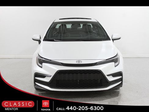 Certified 2023 Toyota Corolla XSE image 2