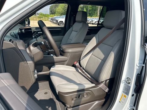 New 2026 Chevrolet Tahoe LT w/ Comfort Package RWD image 16