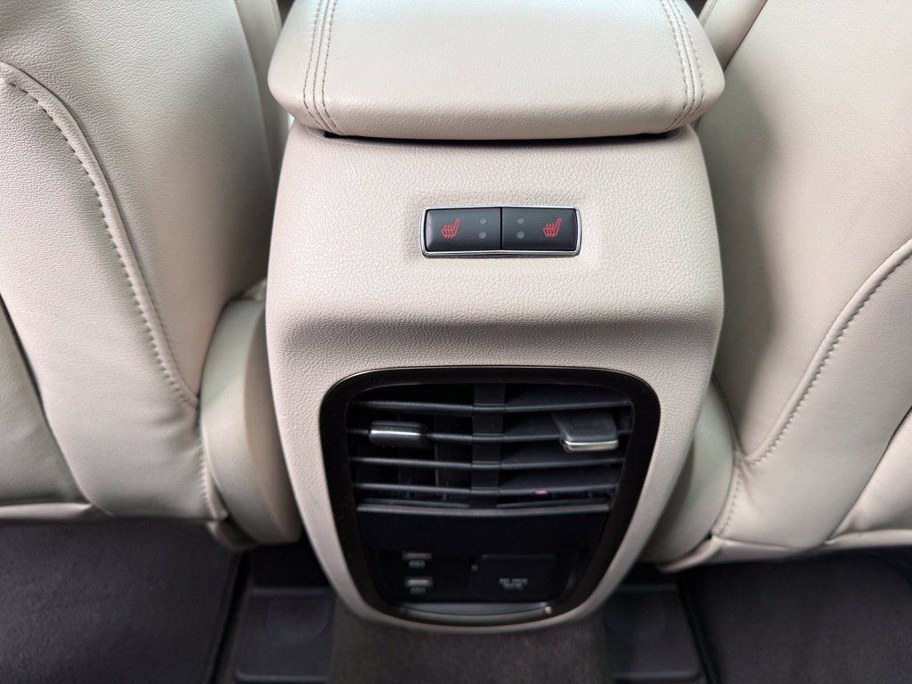 Used 2019 Lincoln MKC Reserve w/ MKC Climate Package AWD/4WD image 18